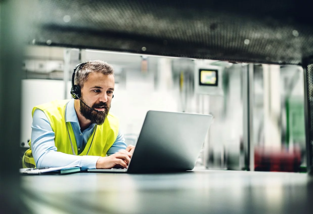 Field worker on laptop